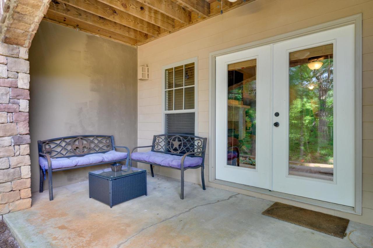 Lake Oconee Abode With Patio, Grill And Fire Pit Table Eatonton エクステリア 写真